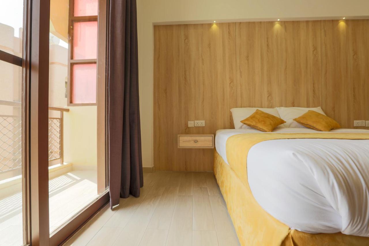 24 Gold Hotel Дубай Экстерьер фото