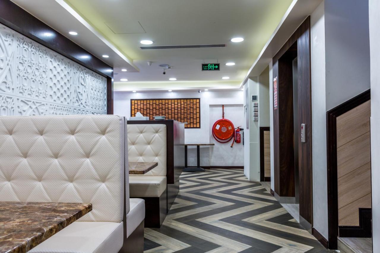 24 Gold Hotel Дубай Экстерьер фото